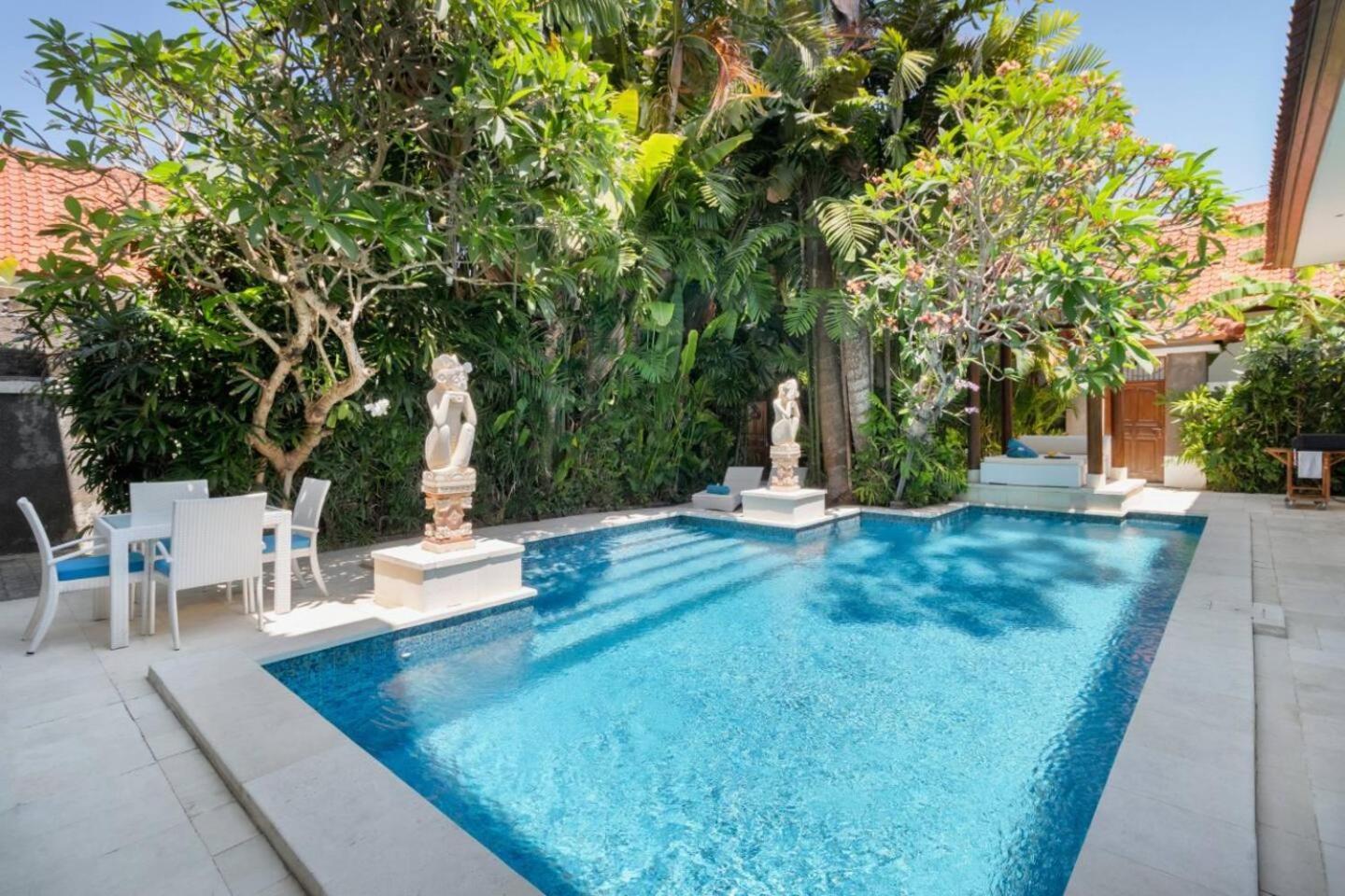 Super Value 3 Bed, Central Seminyak, Walk To Beach Dış mekan fotoğraf